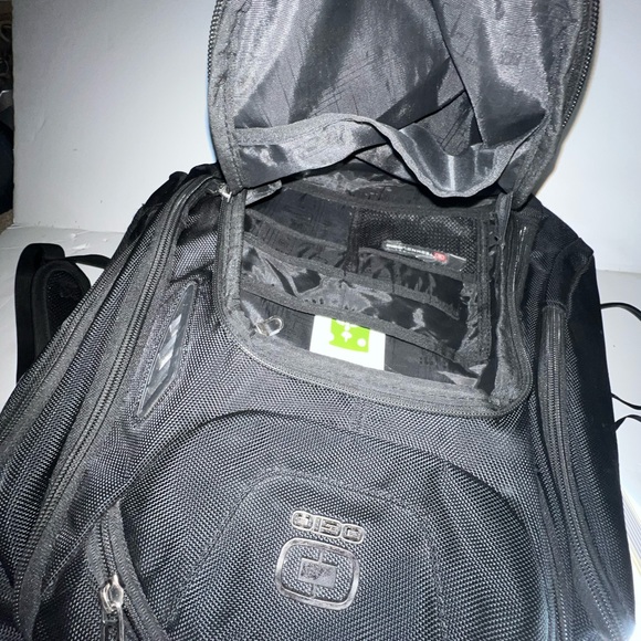 best ogio backpack for large laptops Blacktop Forge Pack the last thing you want to have to do is stop LARGE OGIO Backpack will hold